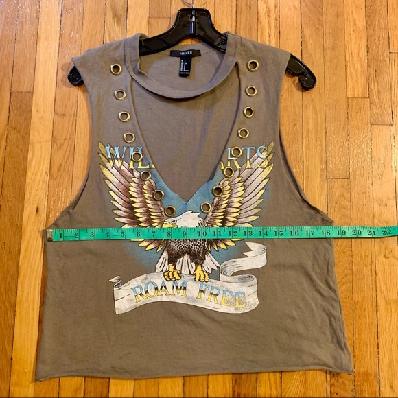 Forever 21 Rocker T-shirt, medium - Picture 4 of 7